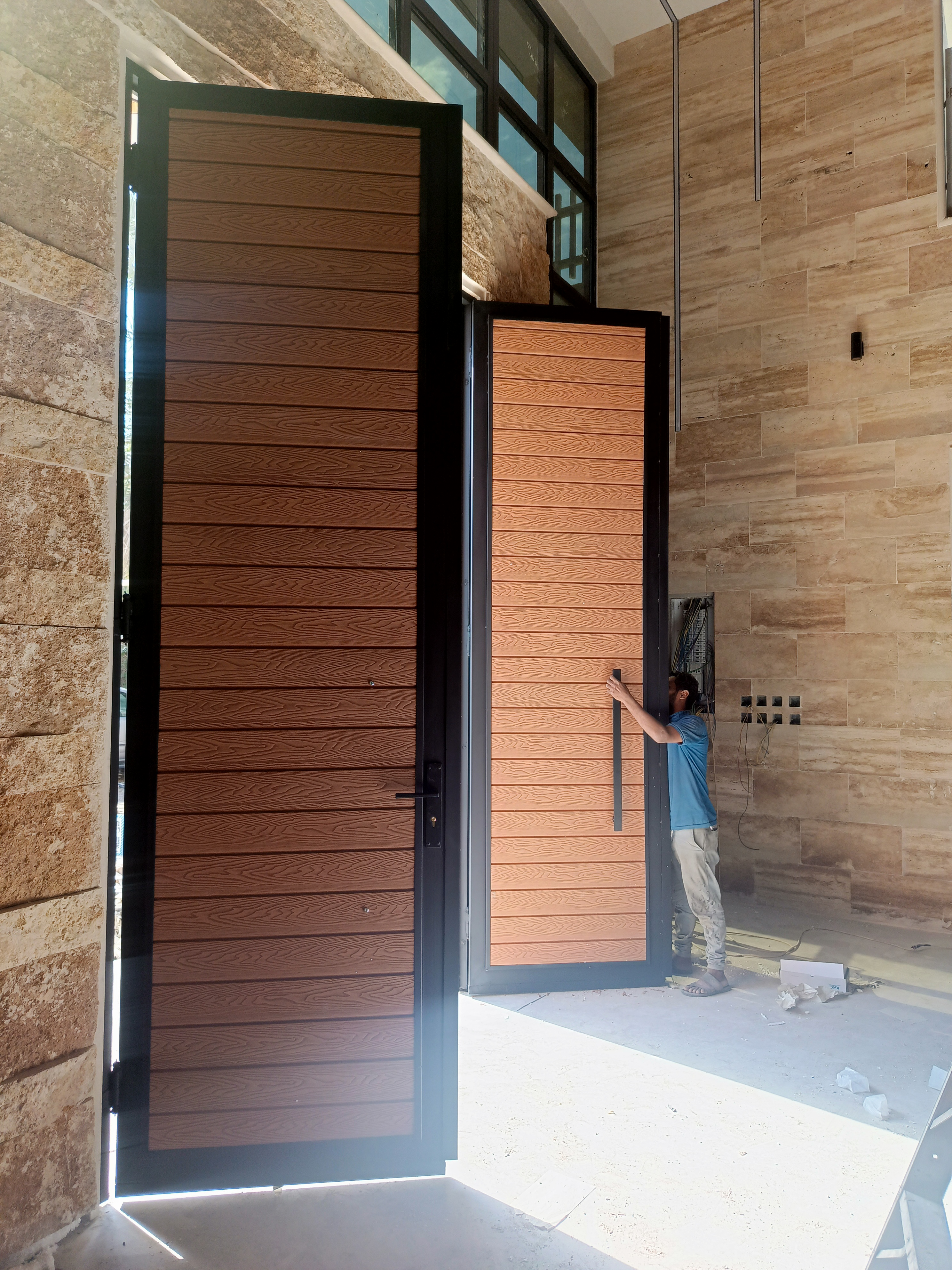 ابواب بديل الخشب