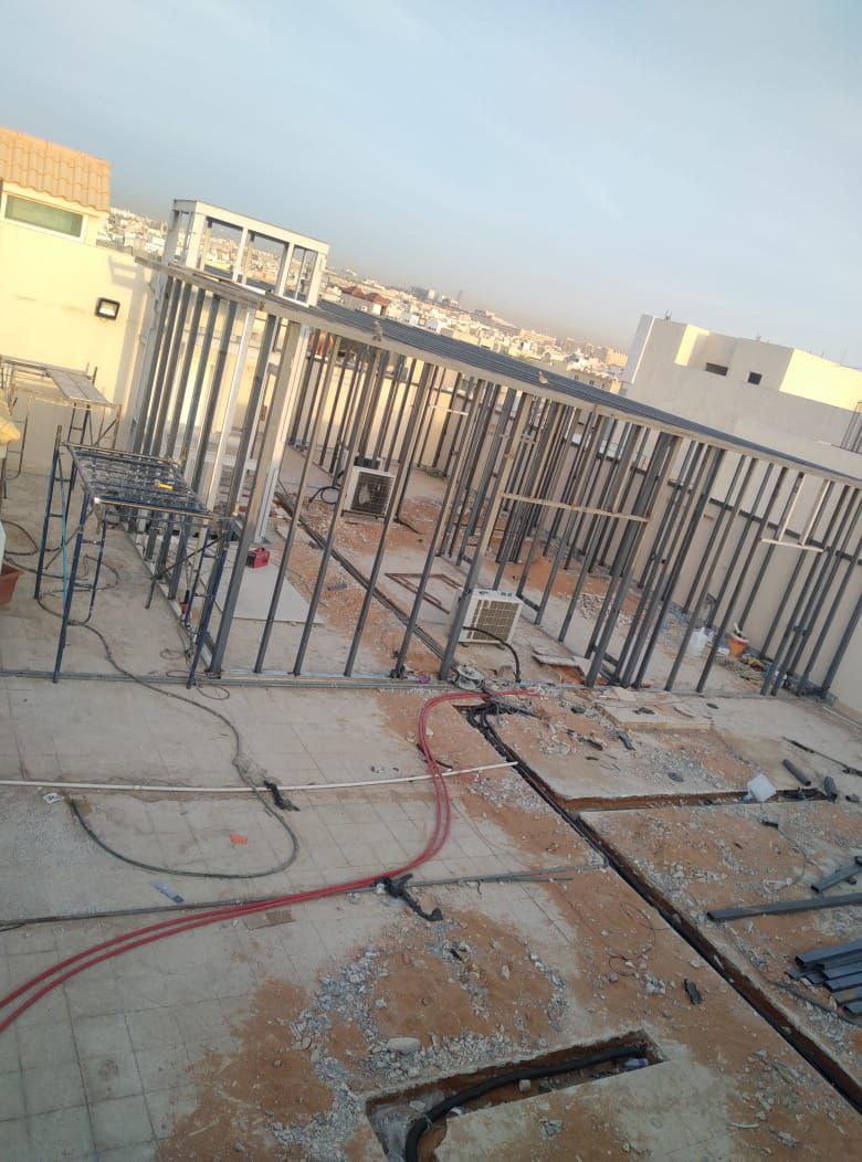 مظلة ساندوتش بانل زيتية