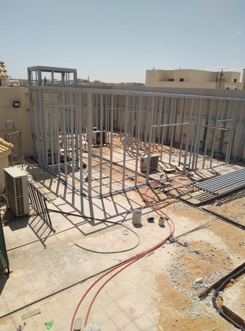 مظلة ساندوتش بانل سماوية